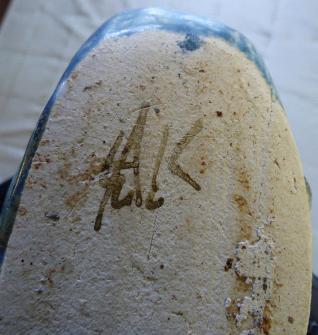 Vase en grès moderniste signé mais pas identifié P1150020