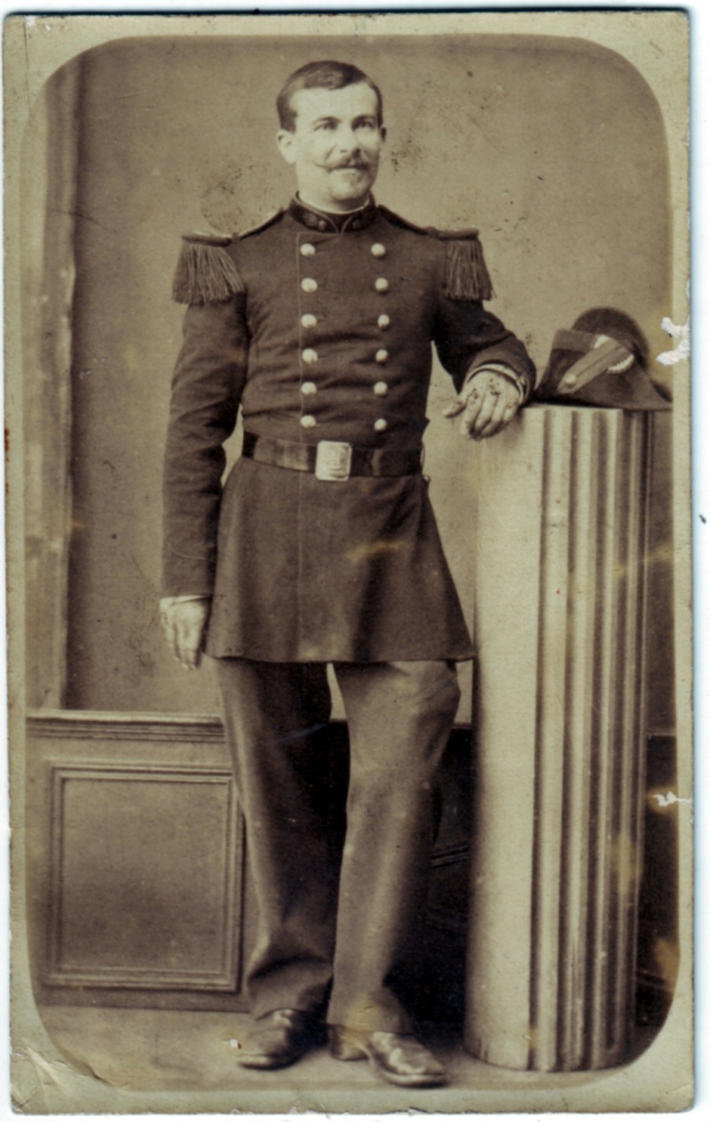 Photo d'un militaire soldat du génie vers 1875. Prouze13