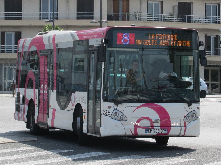 [Juillet 2015][Antibes] Envibus / Vectalia Sophia Antipolis Img_3233