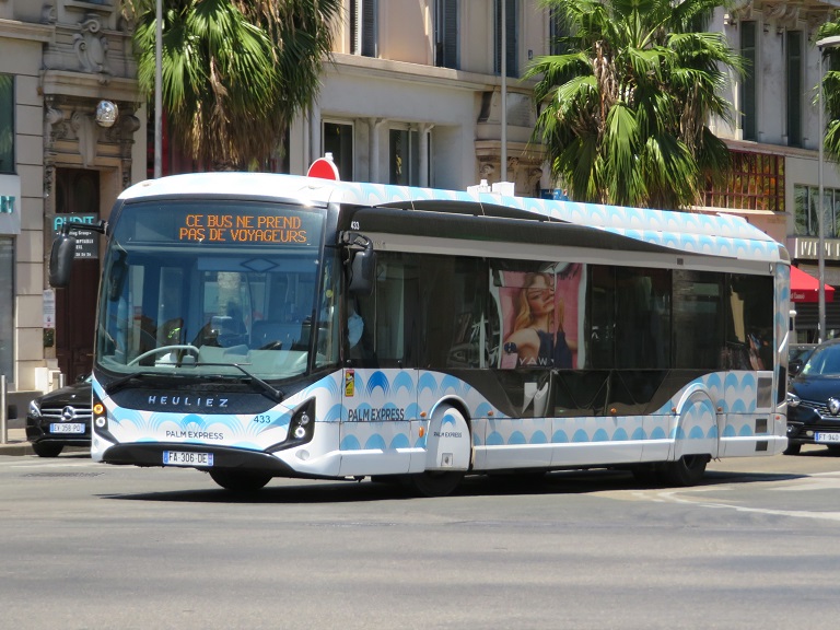 [Août 2023][Cannes] Palm Bus / Régie Palm Bus Img_5656