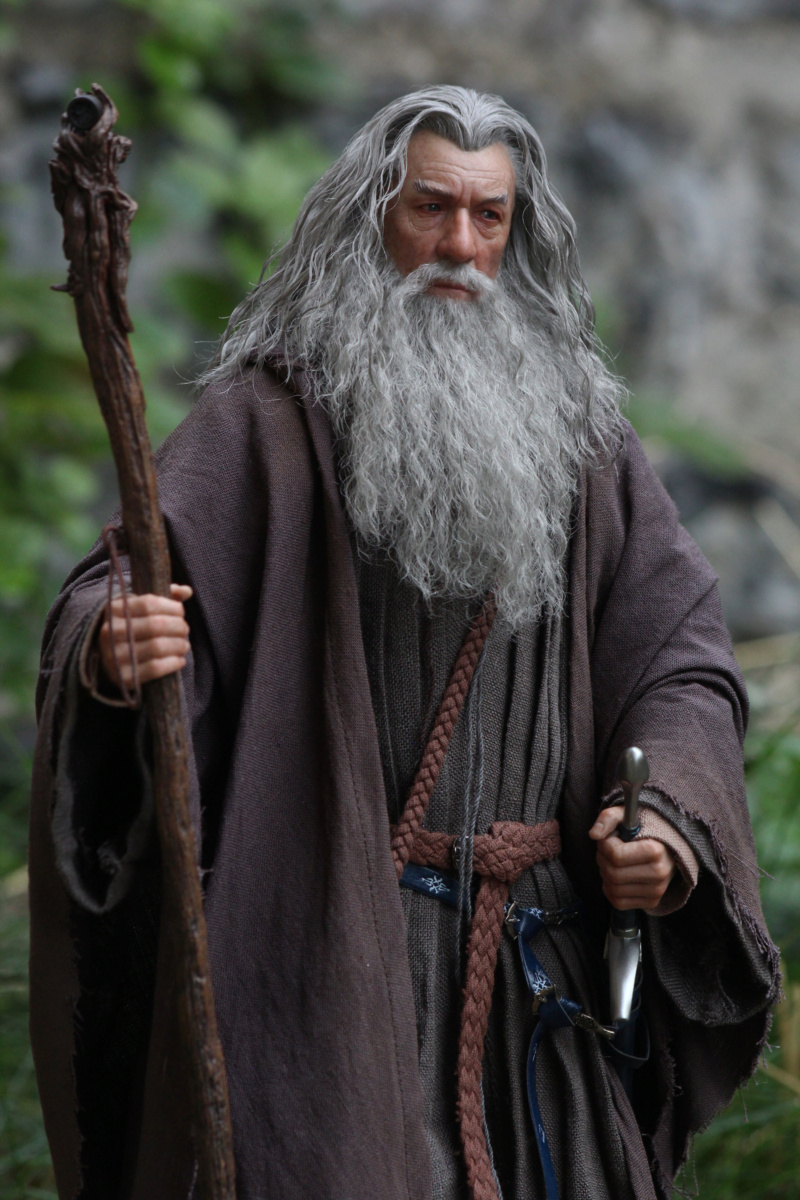 The Lord of the Rings : Gandalf the Grey - Page 5 G2012