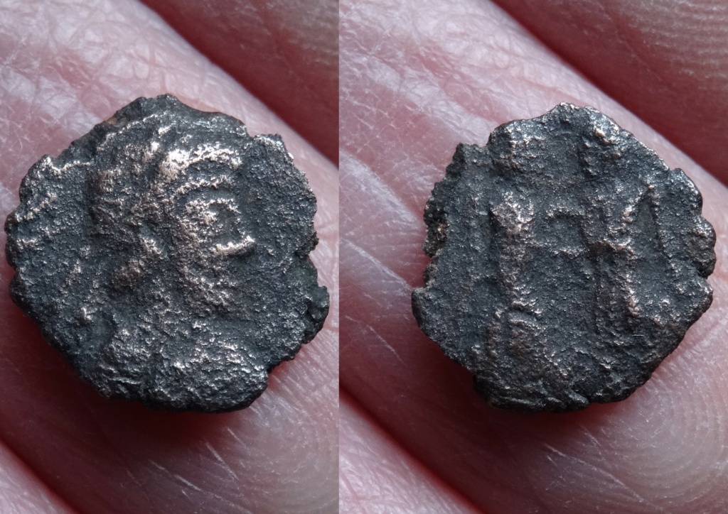 Valentinien iii - Rome - RIC. 2132 Vava310
