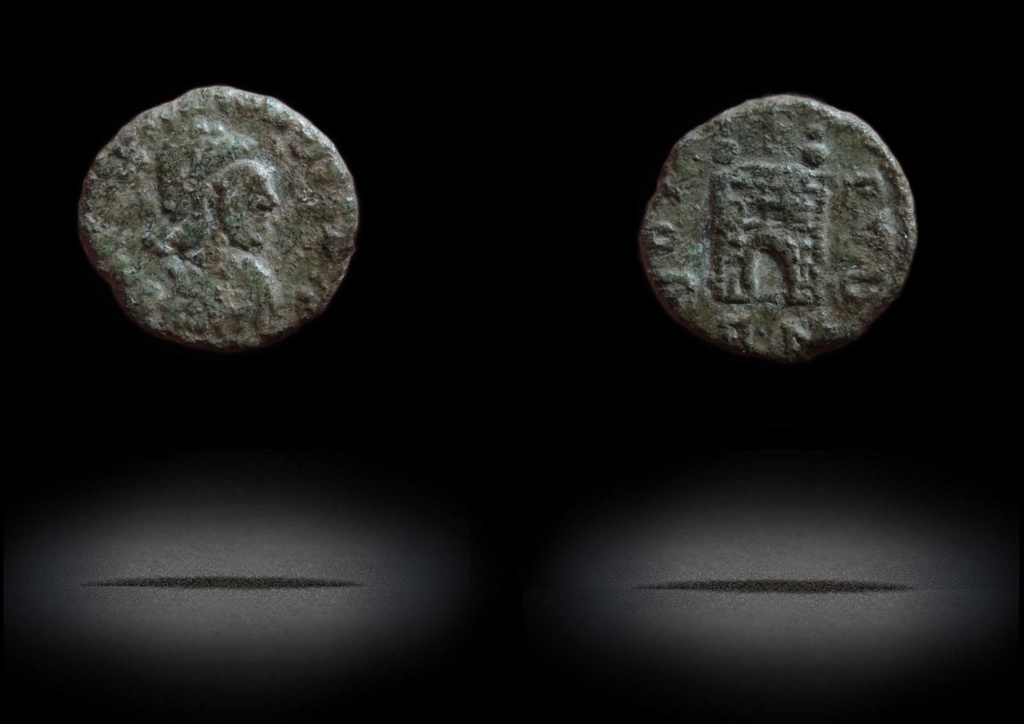 Valentinien III - Rome - RIC. 2126 Vava3_10