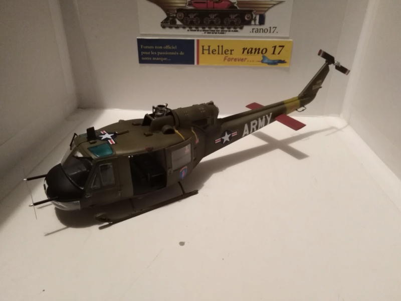 UH-1B Iroquois , Séminar 1/35  4611