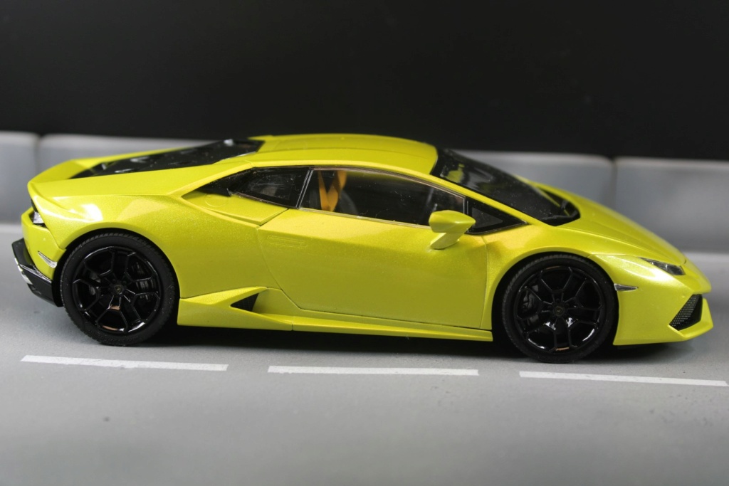 [AOSHIMA] LAMBORGHINI HURACAN LP610 Réf 058466 Img_0314