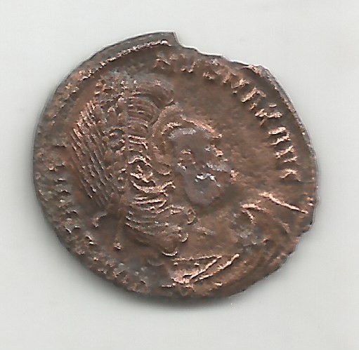AE4 o centenional de Constantino I. GLORIA EXERCITVS. Soldados entre 1 estandarte. Tesalónica Esczen52