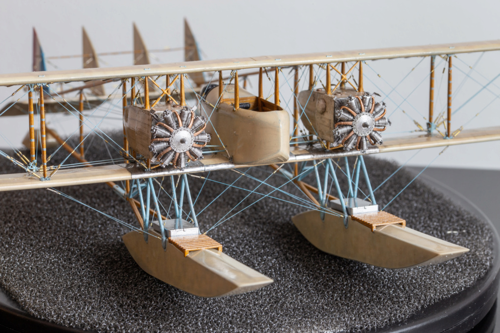 Caudron G-IV Hydravion 1/48 Copper State Models - Page 20 Photo257