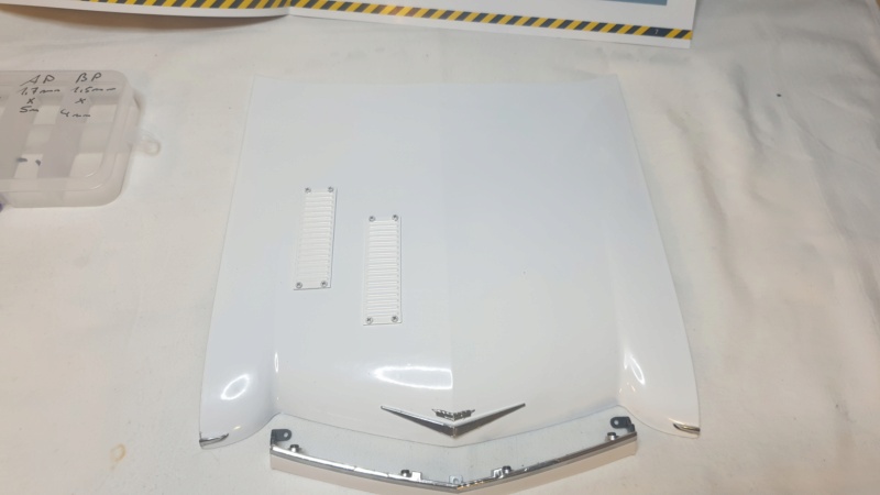 1:8 Replik von Ecto-1, dem Cadillac aus Ghostbuster I-II 20210440