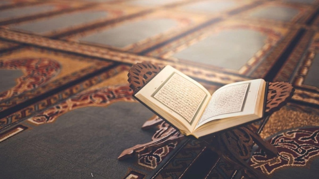 كيف انجح في حفظ القران الكريم D18a4110