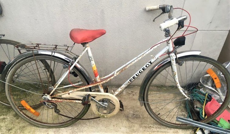 2 vélos Peugeot E646d511