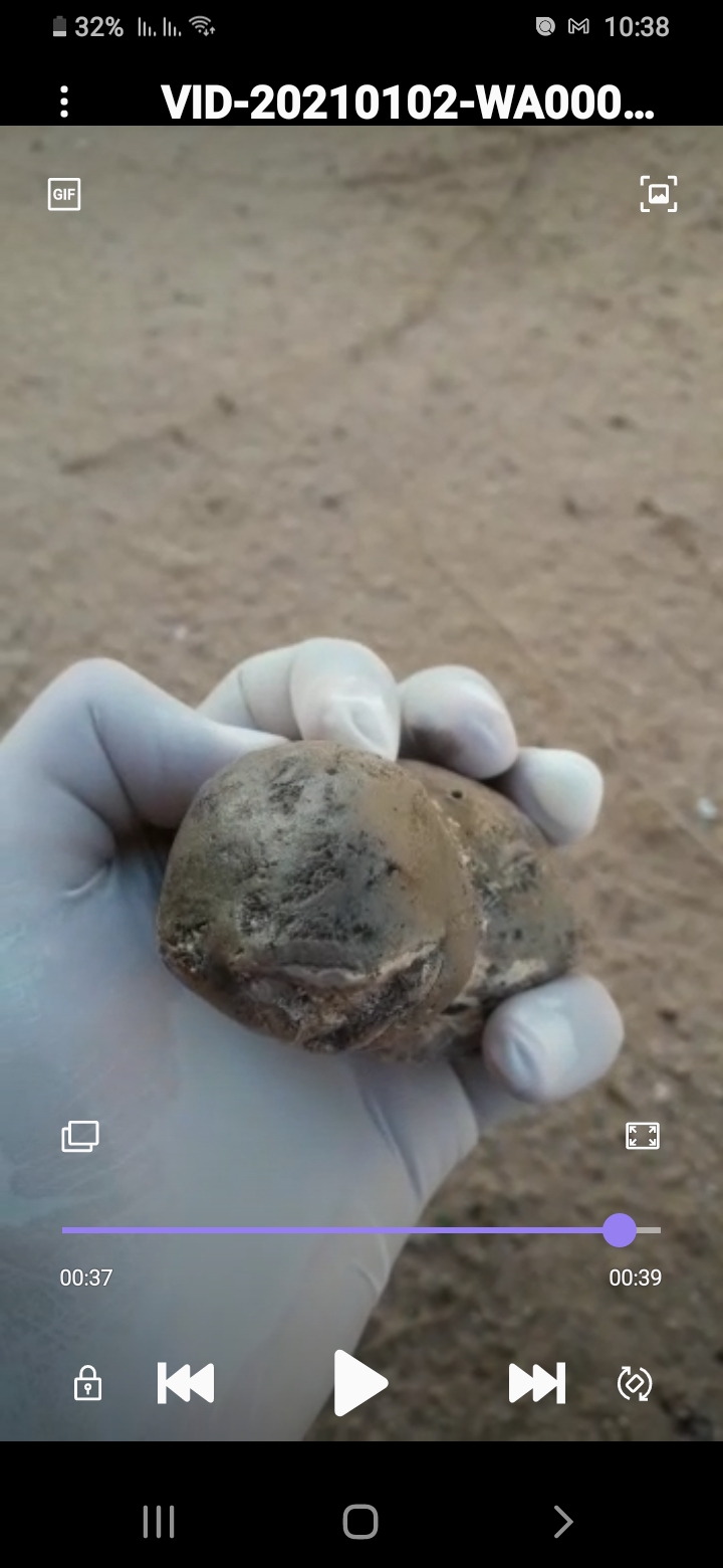 الرجاء معرفة نوع هذا الحجر Screen24