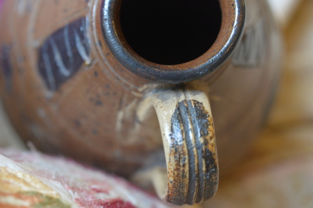 Saltglaze stoneware flask - 7" no marks on base or body Ndf_7013