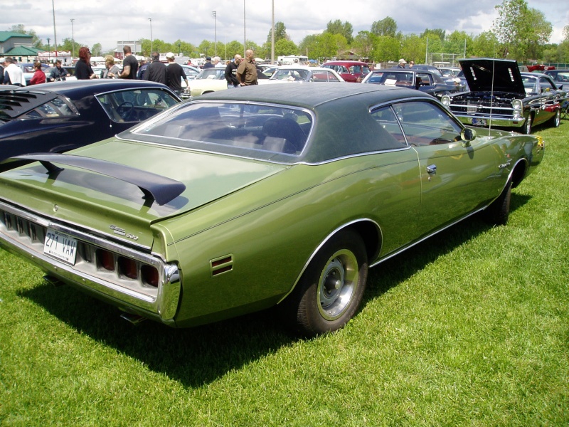 Charger 500 1971 Expoat10