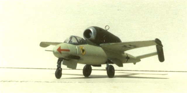 Heinkel He 162A-2 "Spatz", Frog 1/72 (VINTAGE) Heinke11