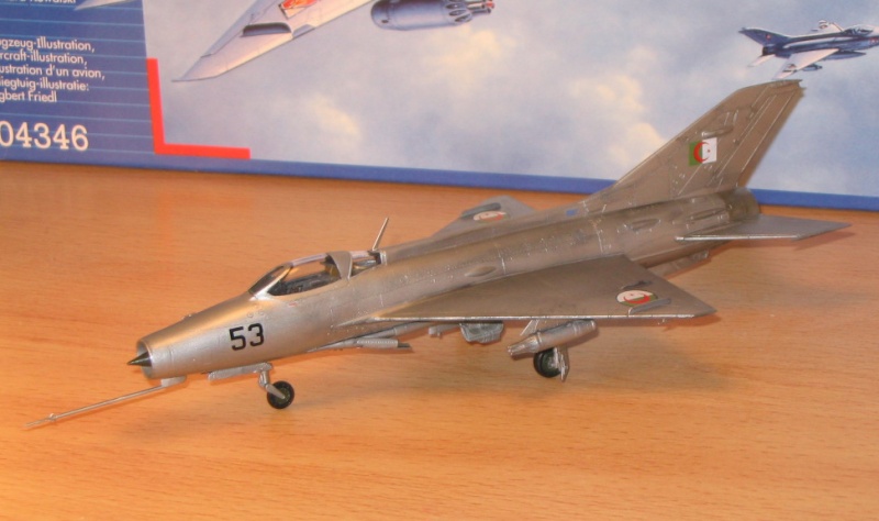 [Revell] MiG-21 F-13 - 1/72 Avantd10