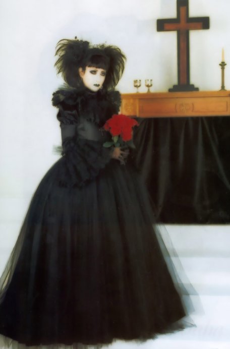 [Style vestimentaire] Gothic Lolita Mana10