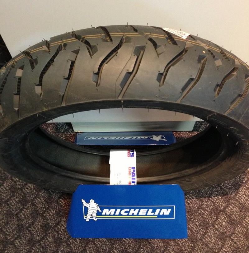 Sympa le nouveau MICHELIN anakee 14710