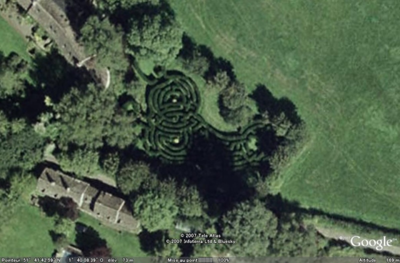 Les labyrinthes découverts dans Google Earth - Page 9 Imprin10