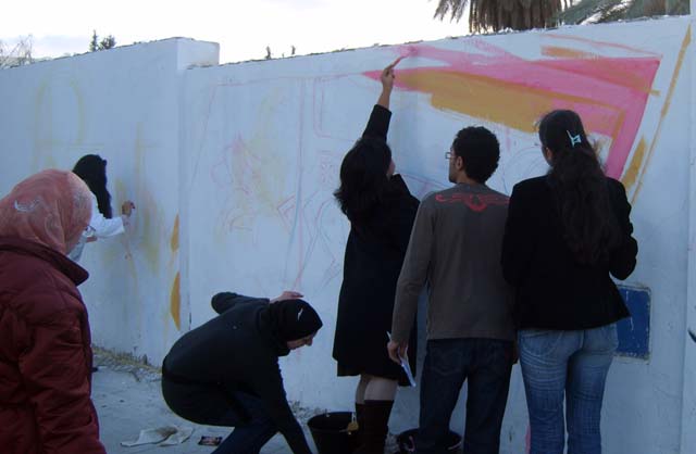 جداريات المدينة من انجاز الطلبة - نوفمبر 2007 (isamk) Fresq212