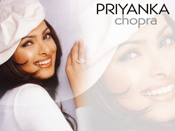 صور الممثلة الهندية بريانكا شوبرا Priyan25