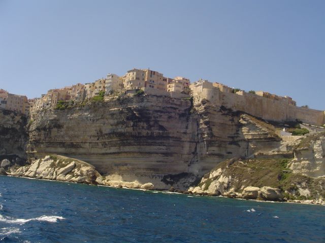 Le bord de mer en Corse Dsc03015