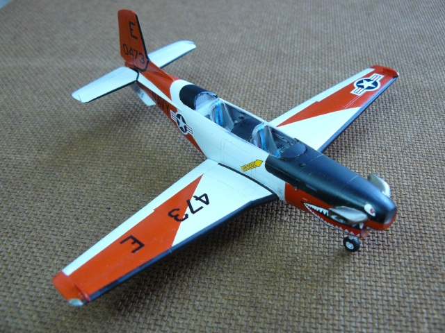 Beech T34C Turbo Mentor - [Sword] - 1/72 - Page 2 P1090711