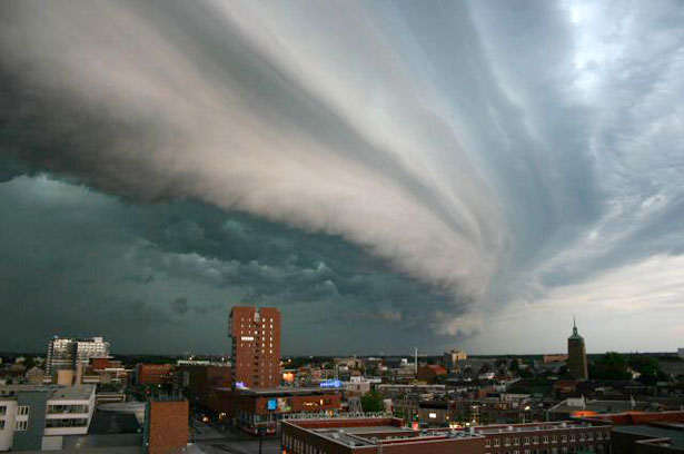 The Weirdest Clouds that You’ll Ever See 210