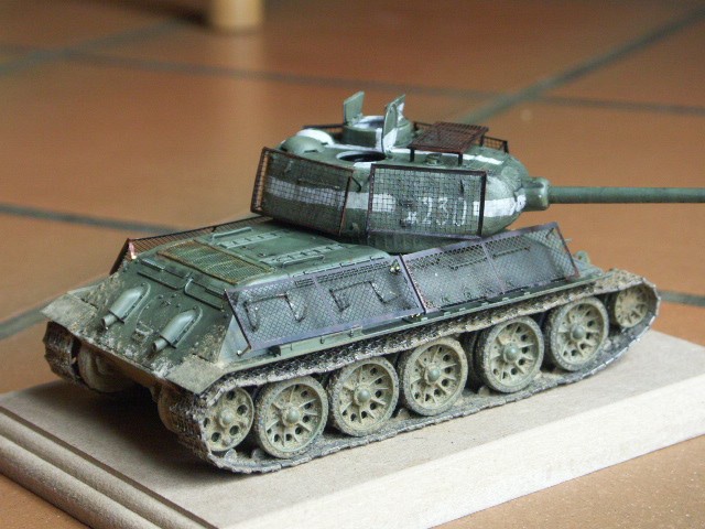 T-34/85 Berlin 1945 - Победа - Page 5 Pict0310