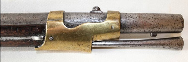 Un curieux fusil 1842 T Car. 883_0014