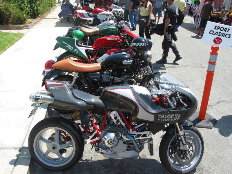 Ducati 1000 Sport Classic  38590210