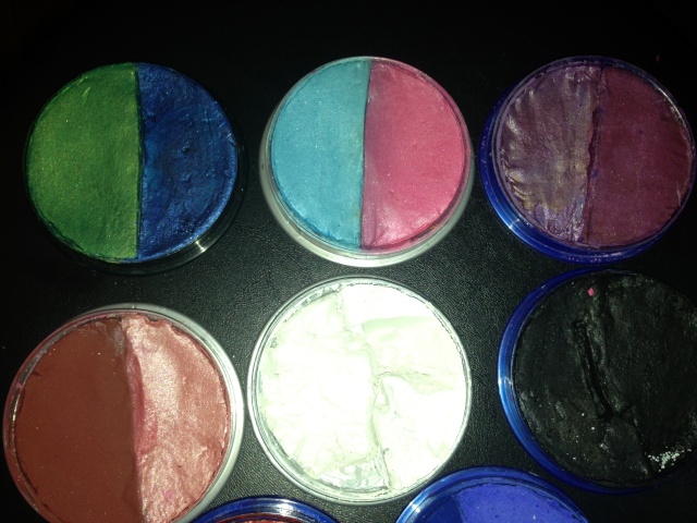 SOLD! Snazaroo Makeup Image_11