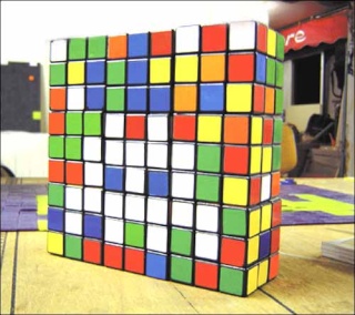 Des oeuvres d'art faites avec des Rubik's Cube Pd-inv10