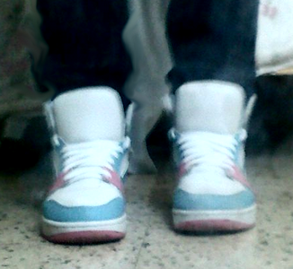 j'ai reçu mes Sneakers  ! :) Sans_t11