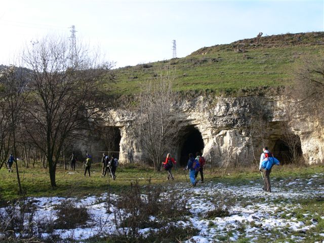 ESCURSIONE DEL 23/12/2012 da Lugo al Ponte di Veja e visita a grotta preistorica P1310914