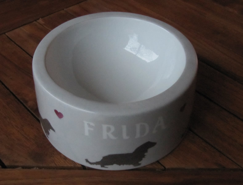 autre forme de bols pour vos loulous en porcelaine à peindre Frida10