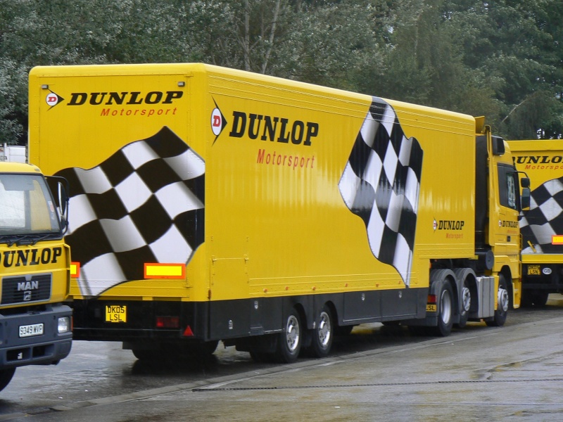 Dunlop Motorsport (GB) P1060123