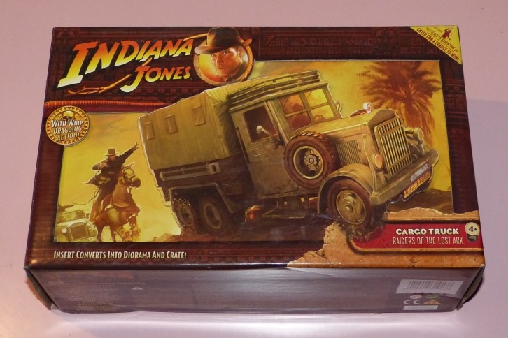 SDCC07: Hasbro Indiana Jones - Page 9 Indy10