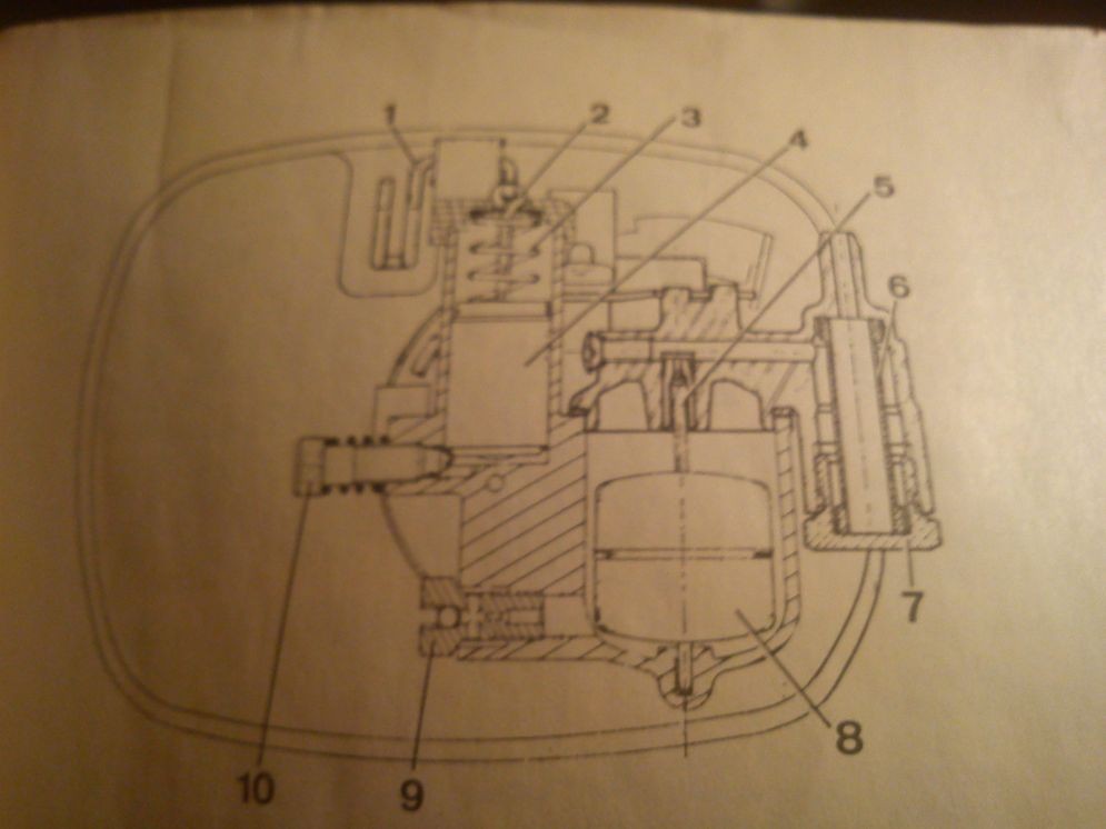 c12 condensateur 12 volts Flotte10