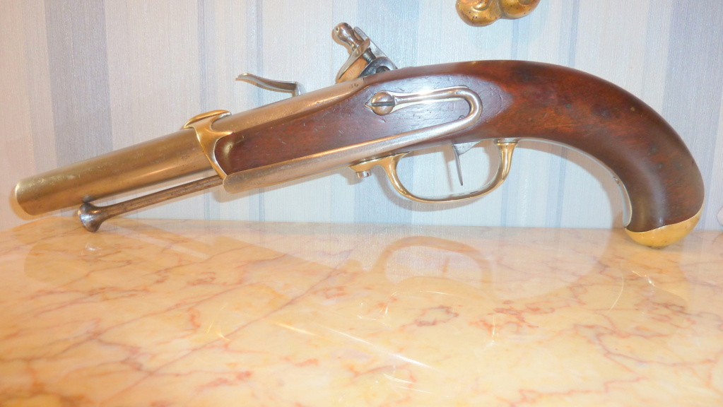 Recherche un pistolet de Marine 1779 comme cette photo trouv 177910