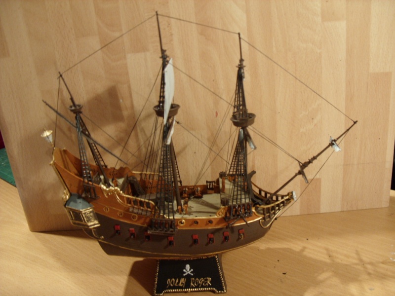 Jolly Roger 1: 72 von Revell (Ghost Ship) Sdc13216