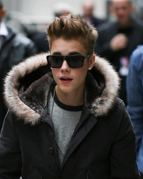 NEw Bieberpics <3 - Seite 4 59835810