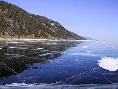 بحيرة بيكال Baikal اعمق بحيرات العالم 40006810