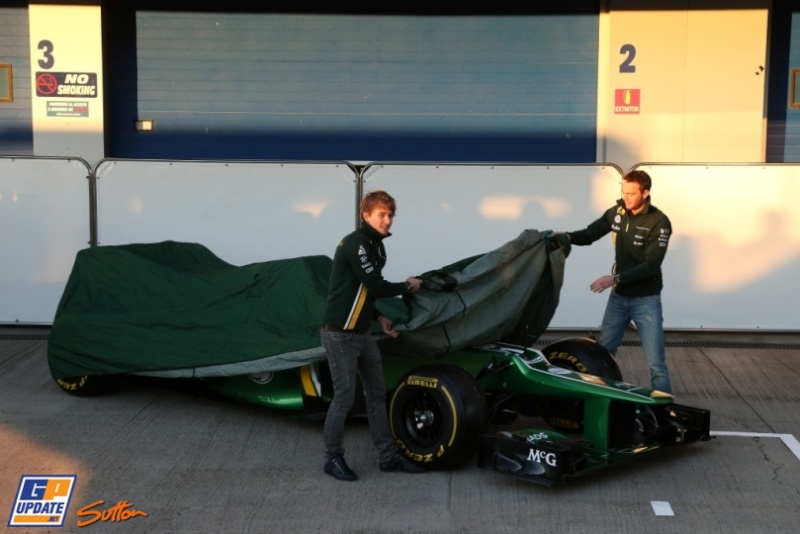 Presentacion de la Escuderia Caterham F1 Team: "CT03" 219