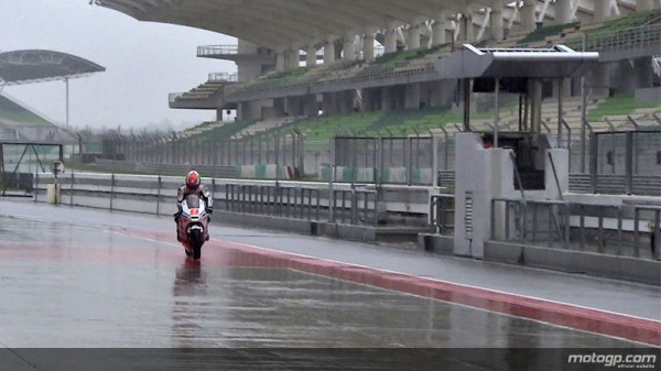 Día 2 de test MotoGP en Sepang con Pedrosa 1º, Lorenzo 2º y Márquez 3º  917