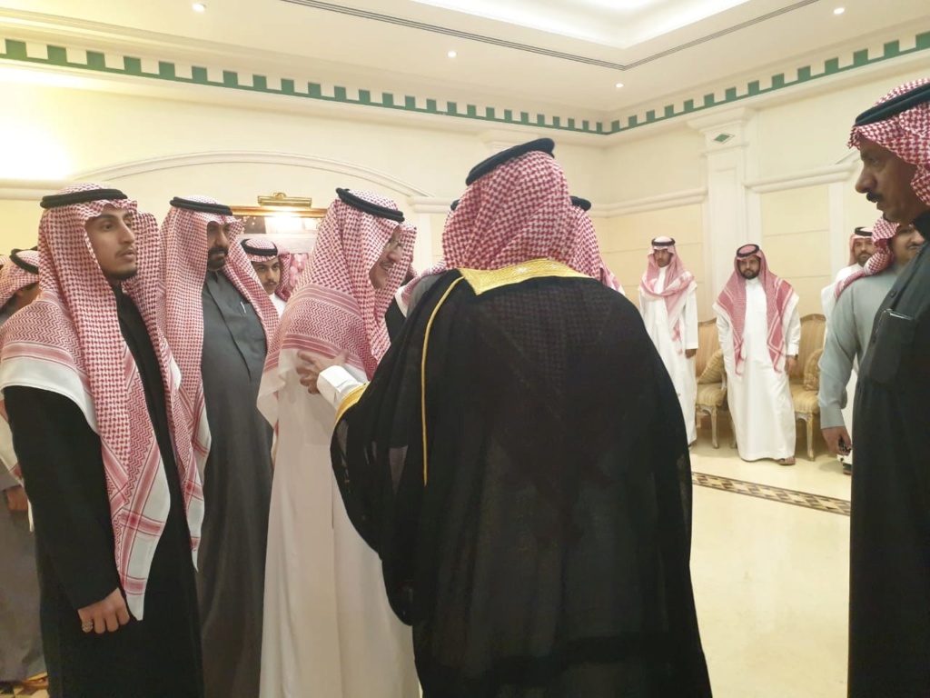 الأمير عبدالعزيز يحتفي بالأمير فيصل بن تركي. بحضور عدد كبير من الأمراء ونخبة المجتمع Aeao_o26