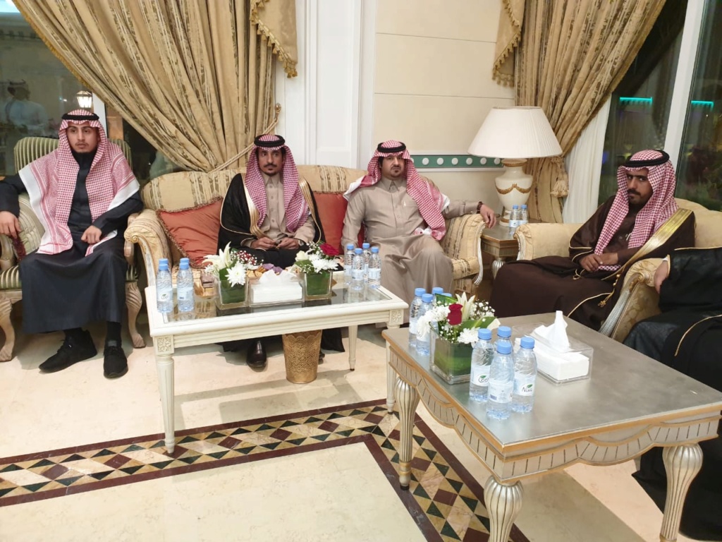 الأمير عبدالعزيز يحتفي بالأمير فيصل بن تركي. بحضور عدد كبير من الأمراء ونخبة المجتمع Aeao_o35