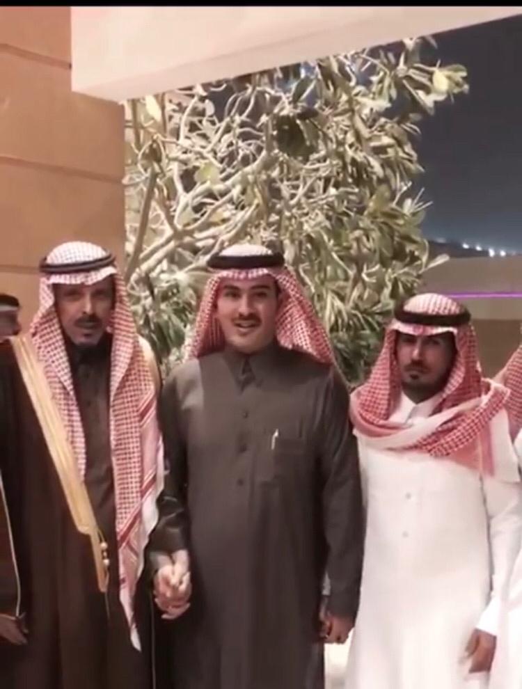الأمير عبدالعزيز يحتفي بالأمير فيصل بن تركي. بحضور عدد كبير من الأمراء ونخبة المجتمع Aeao_o71