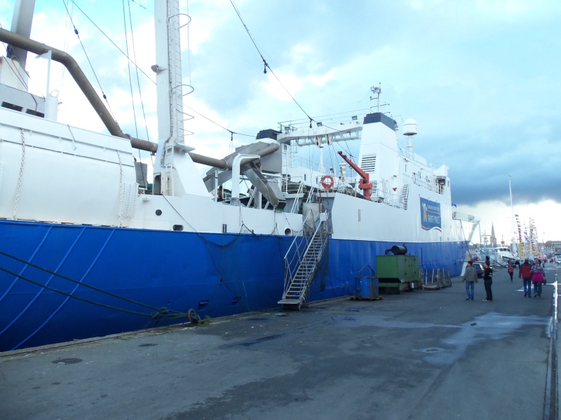 Sur les quais de St Malo 35210