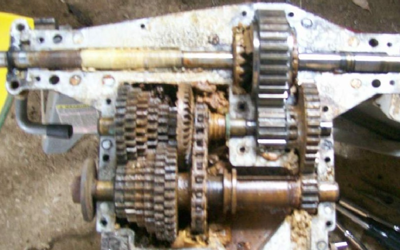 transaxle stuck in third gear - Page 2 Axle110