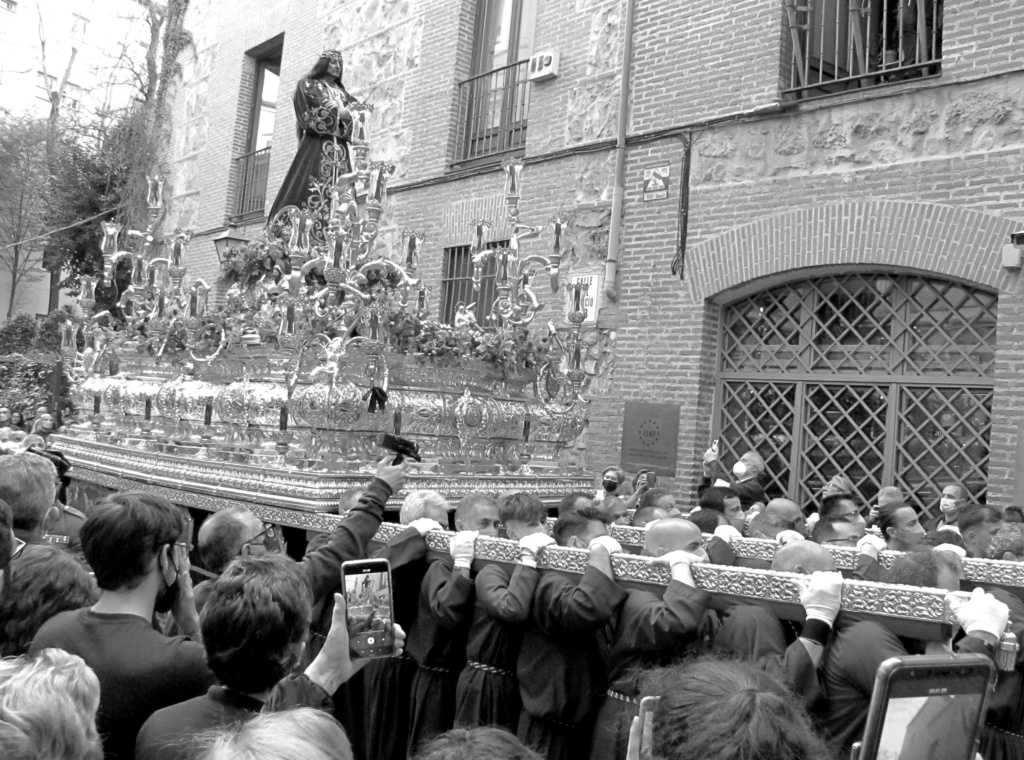 20220414 - SEMANA SANTA EN MADRID - Procesión de Jesús El Pobre 08422